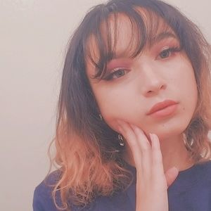 Meet your Posher, Anneliese